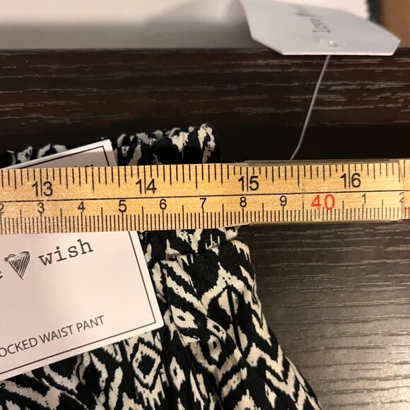 Love Wish Black And White Flowy Slip On Pants Size Large - Picture 5 of 6